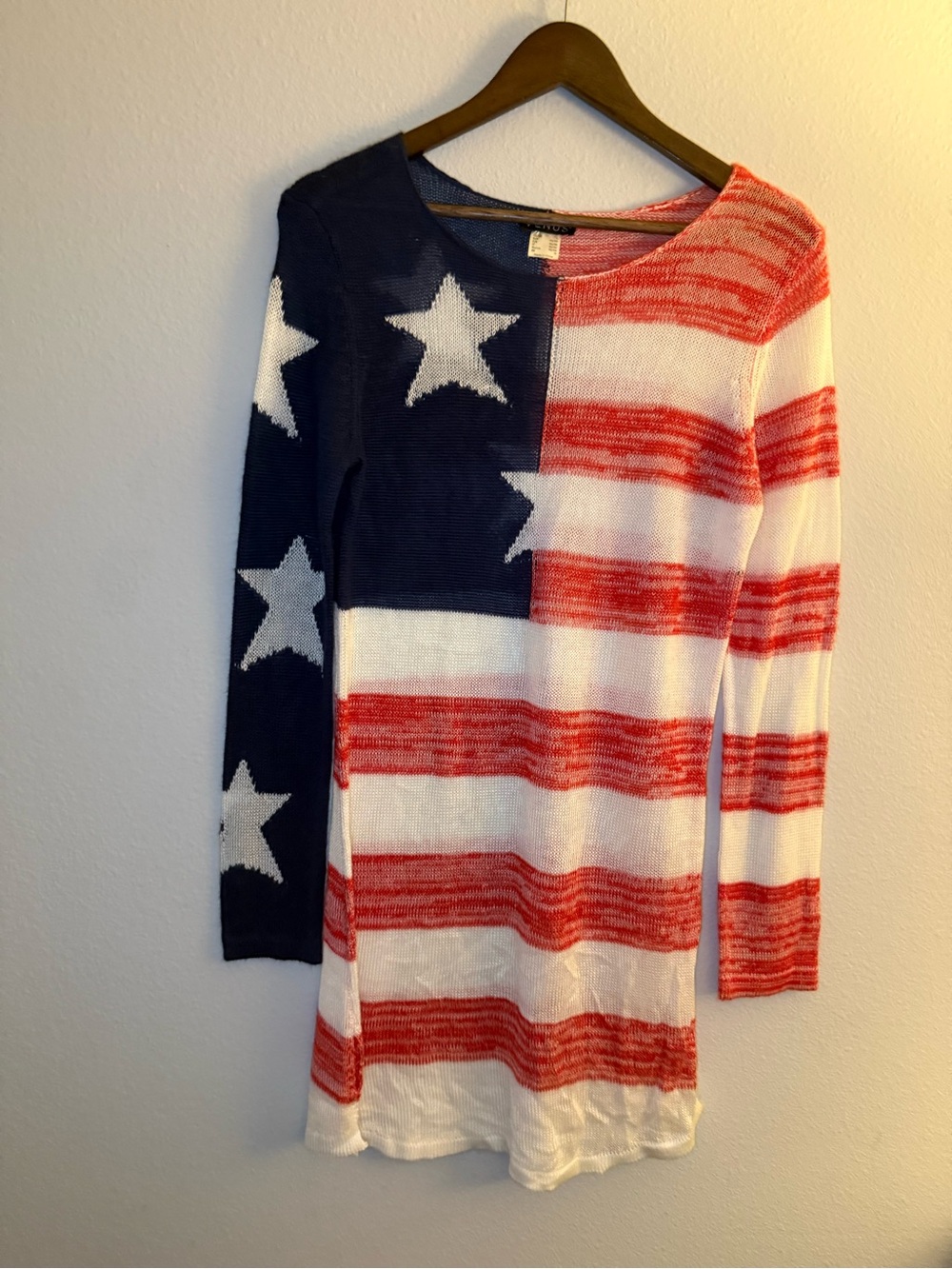 VENUS Americana Flag Crewneck Sweater - Red, White & Blue